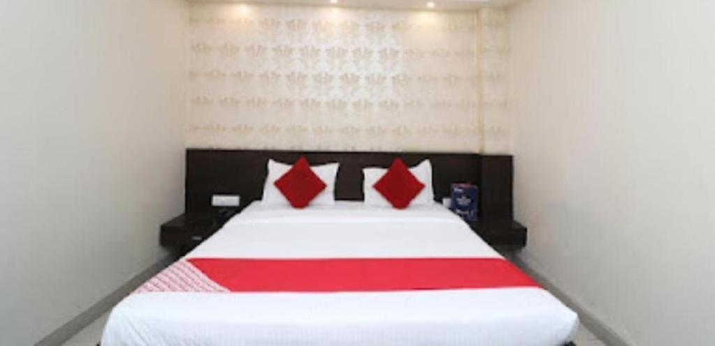 Shelter Hotel Lakhnaú Pokoj fotografie