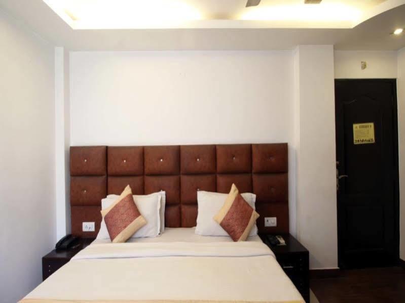 Shelter Hotel Lakhnaú Exteriér fotografie
